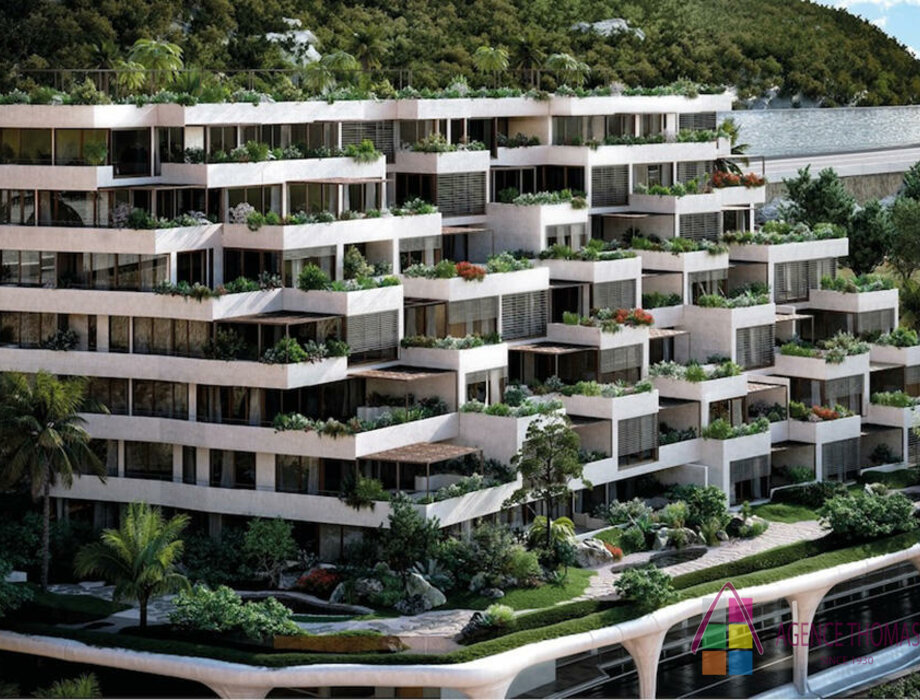 GRAND STUDIO EXOTIQUE