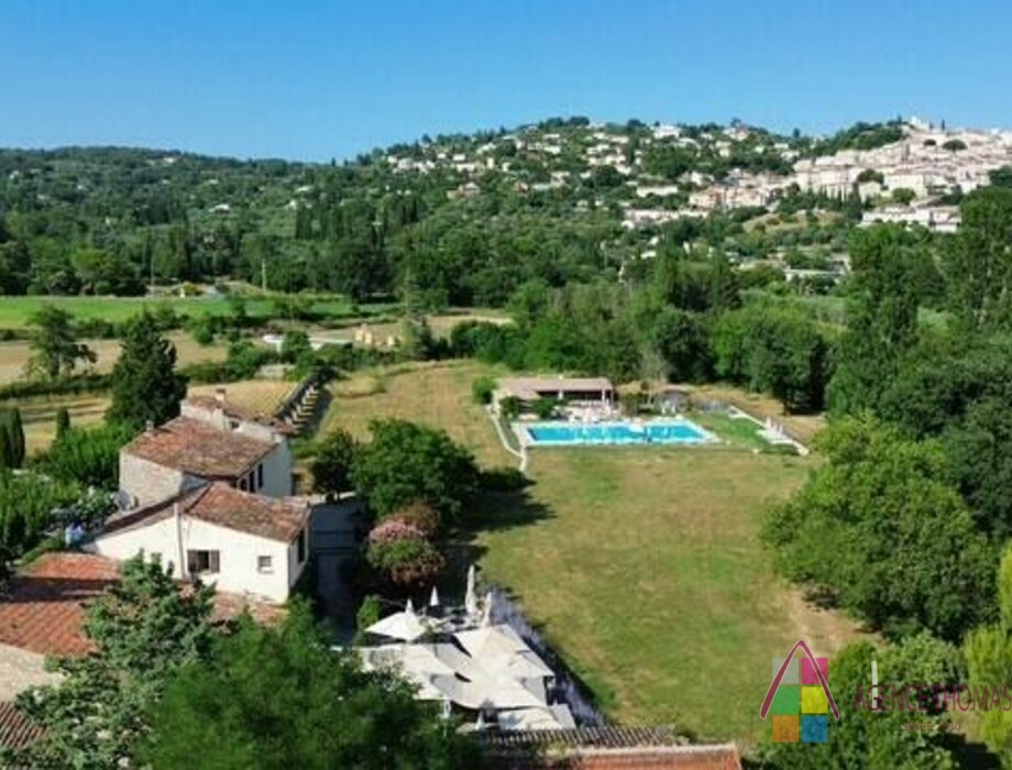 HÔTEL RESTAURANT DE CHARME EN PROVENCE